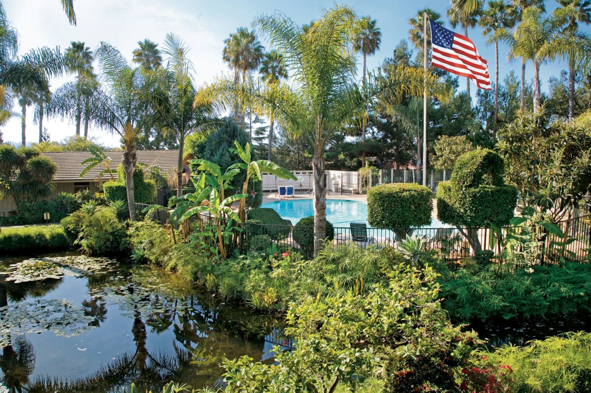Ramada By Wyndham Santa Barbara Goleta Exterior foto
